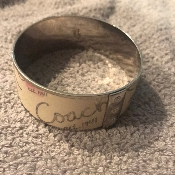 Coach bangle bracelet - Picture 3 of 4
